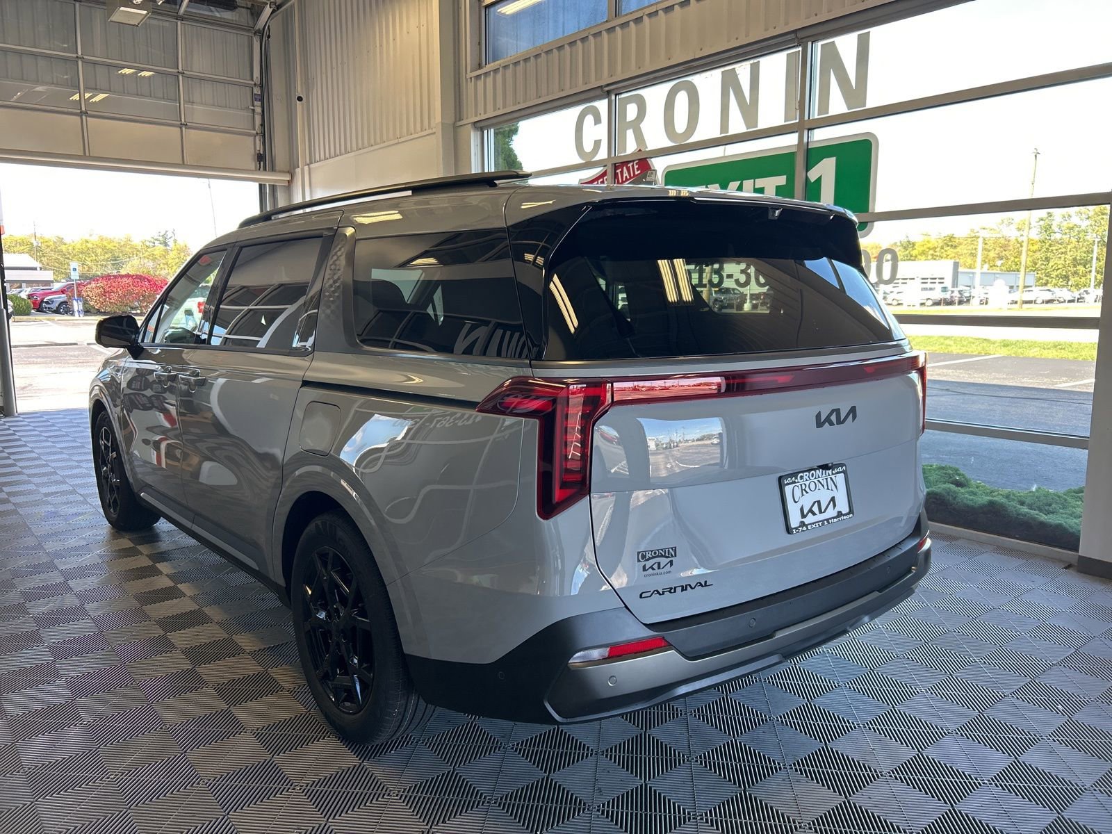 New 2026 Kia Carnival SX Prestige image 4