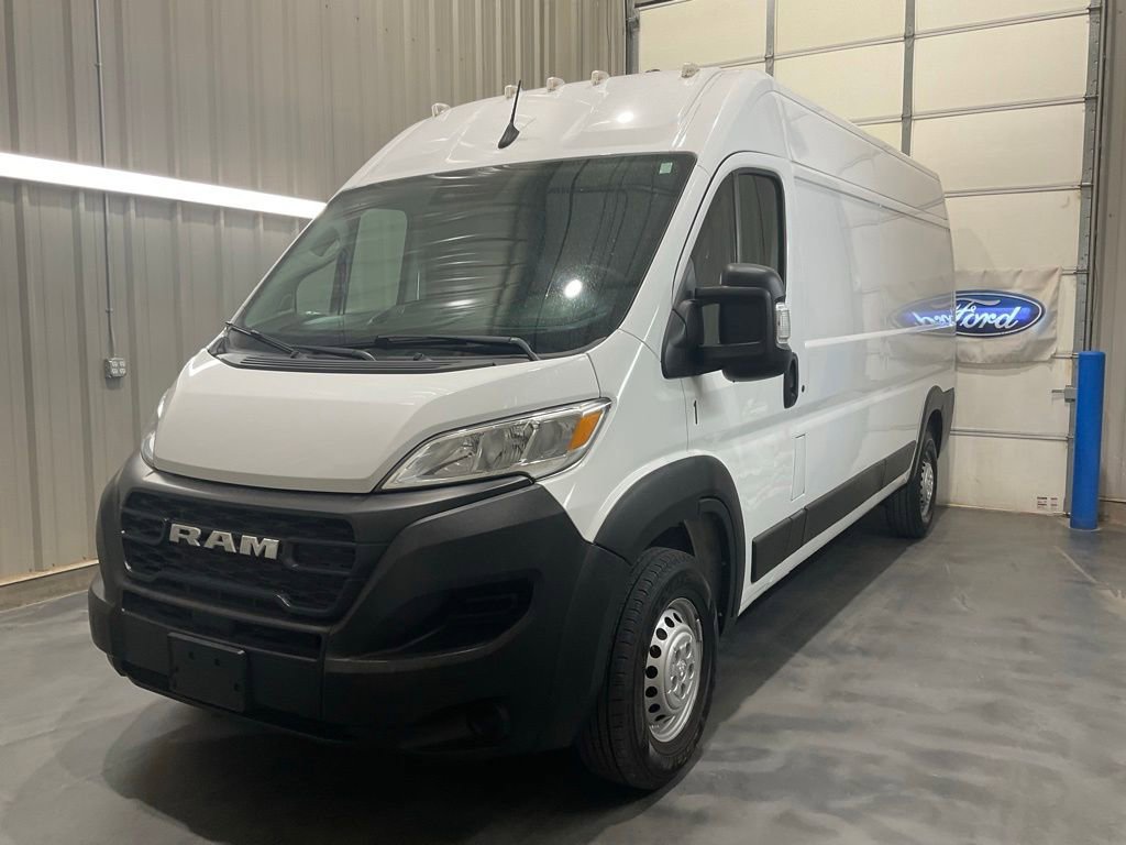 Used 2023 RAM ProMaster 2500 FWD image 4