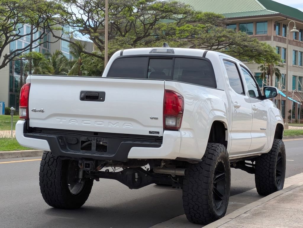 Used 2021 Toyota Tacoma SR AWD/4WD image 5