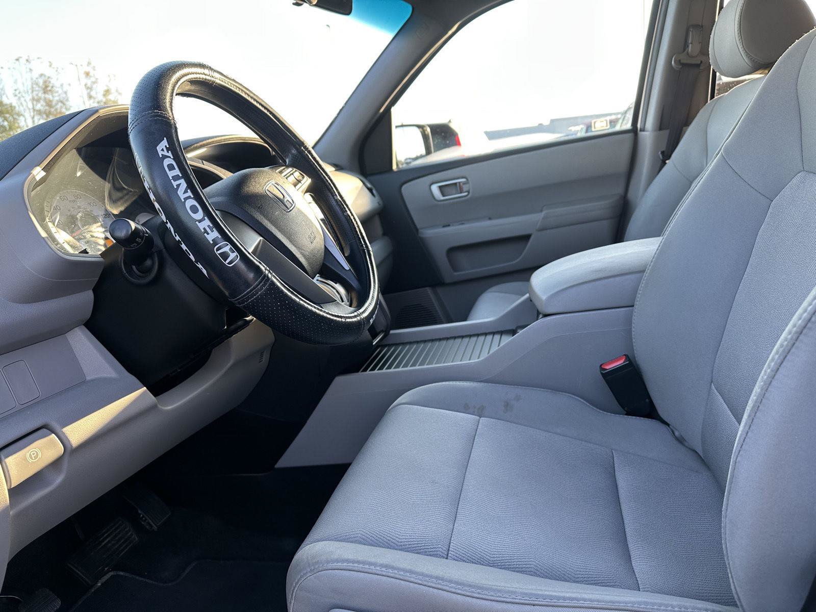 Used 2011 Honda Pilot LX image 16