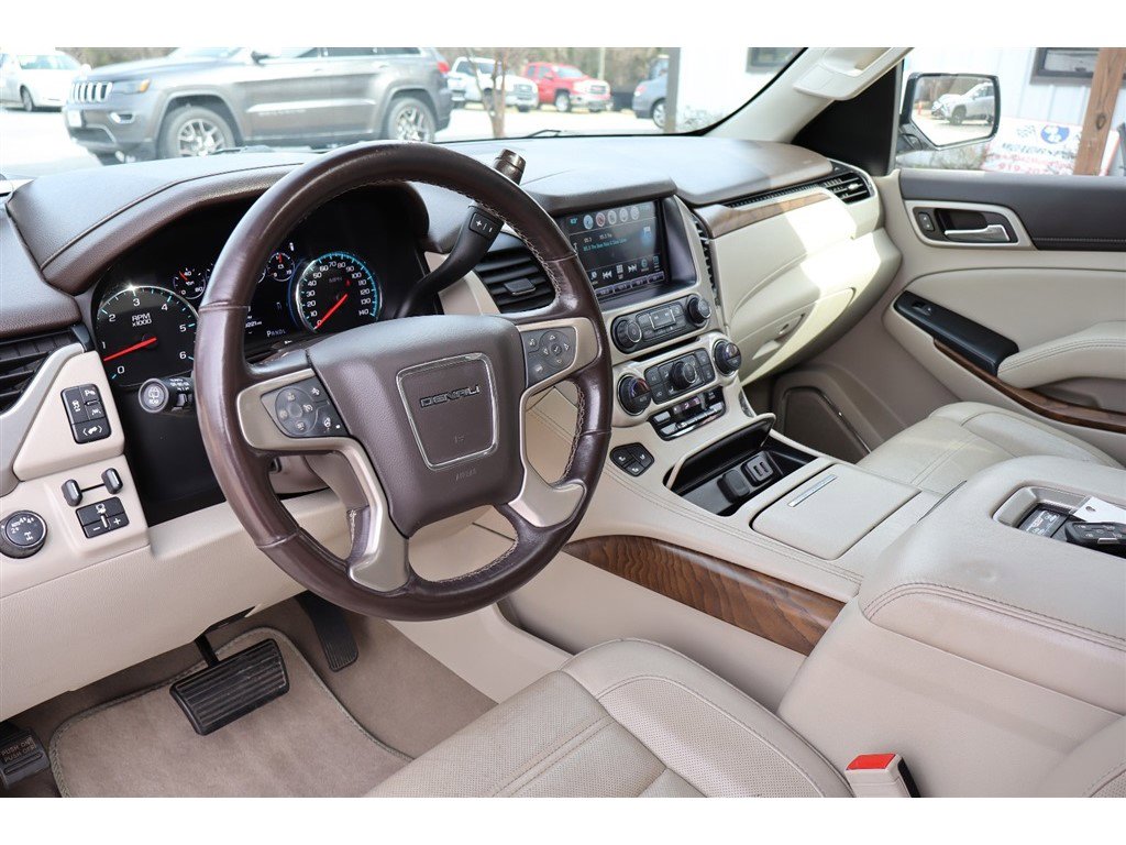 Used 2020 GMC Yukon Denali w/ Open Road Package image 17
