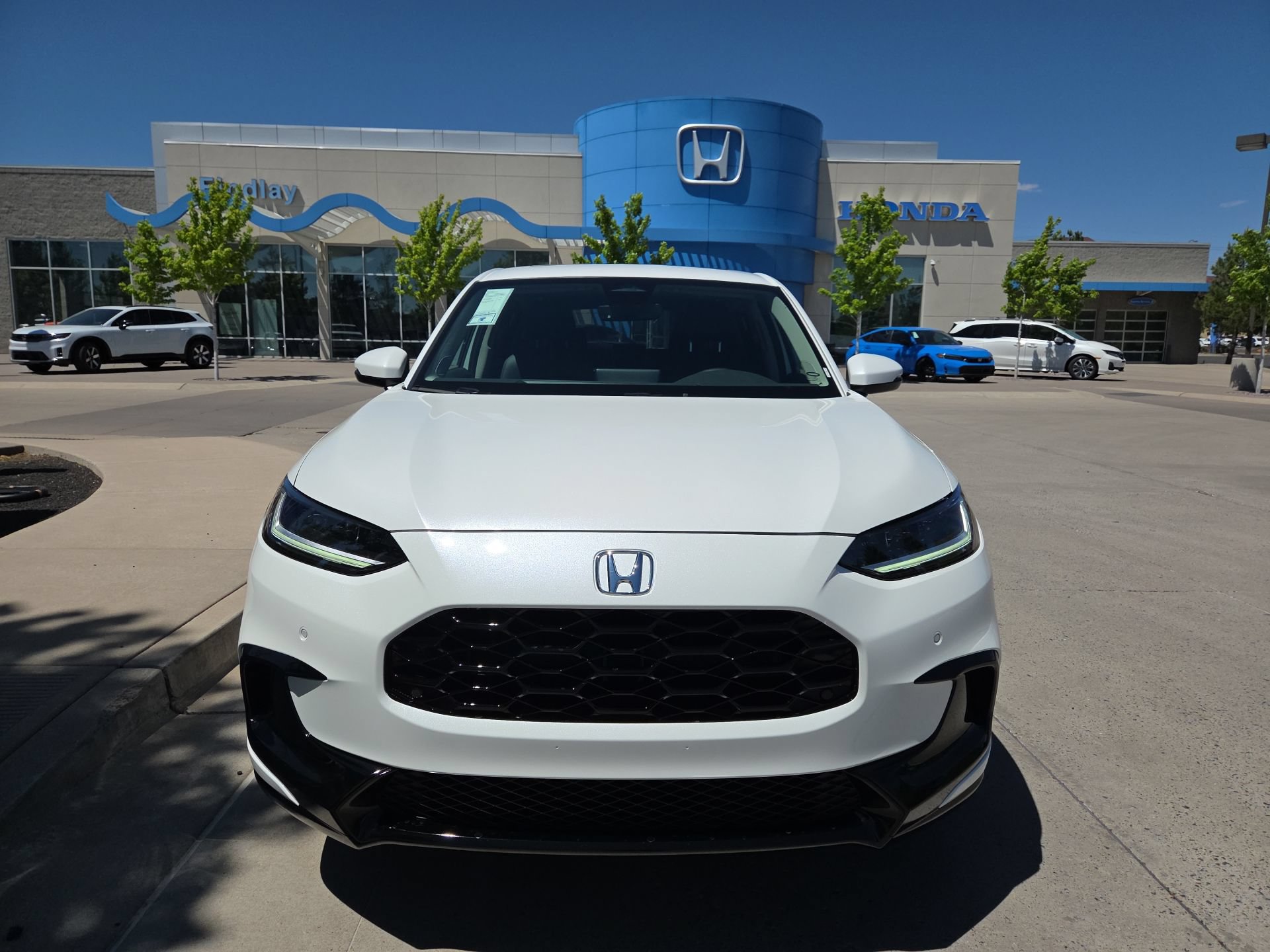 New 2027 Honda HR-V EX-L image 2
