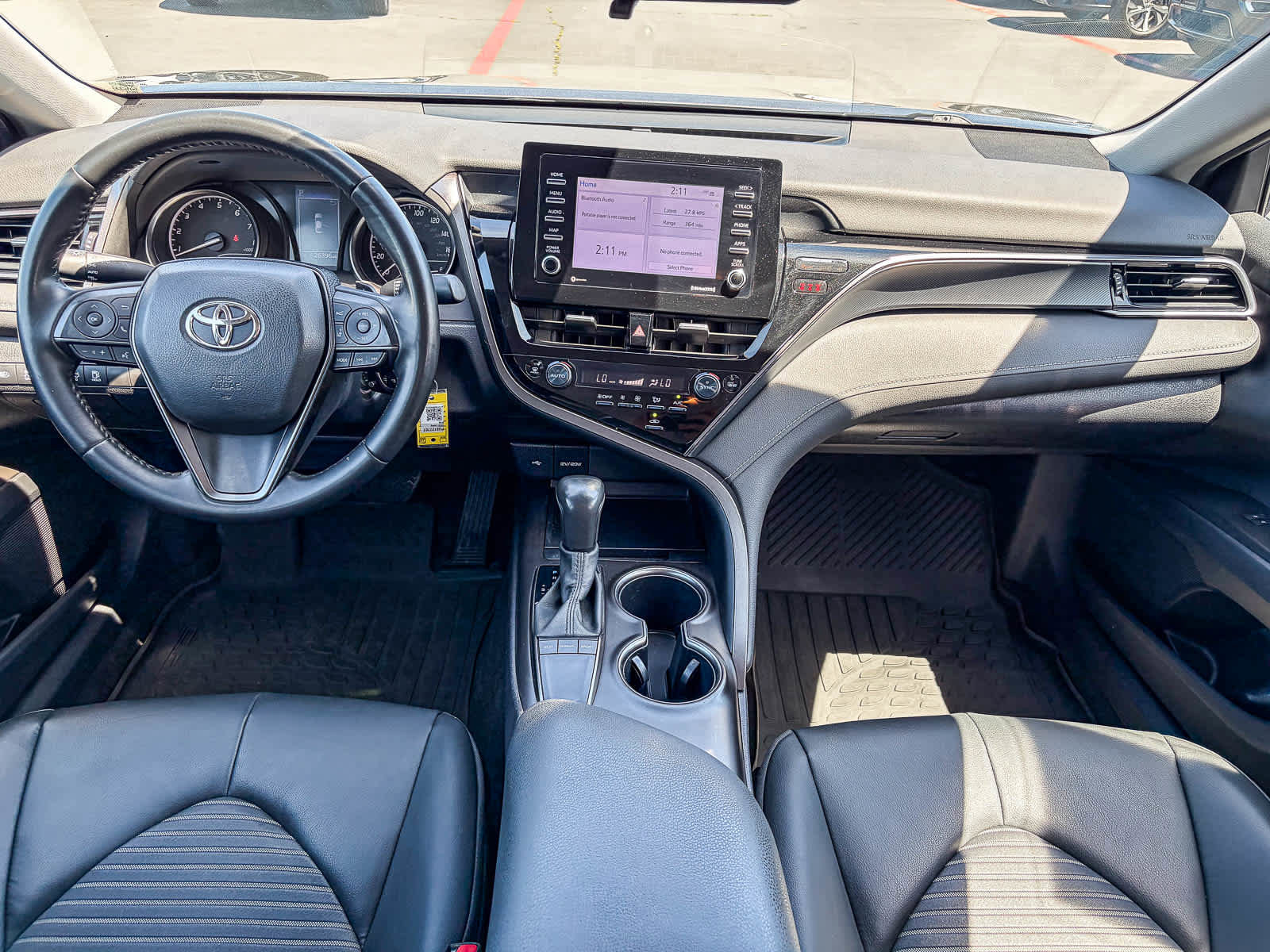 Used 2023 Toyota Camry SE w/ Blackout Package (TMS) FWD image 11