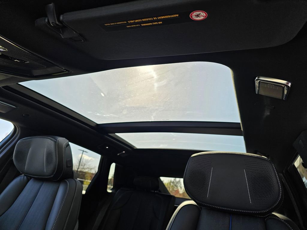 New 2026 Cadillac Lyriq Signature Sport image 22