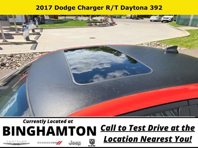 Used 2017 Dodge Charger R/T RWD image 7