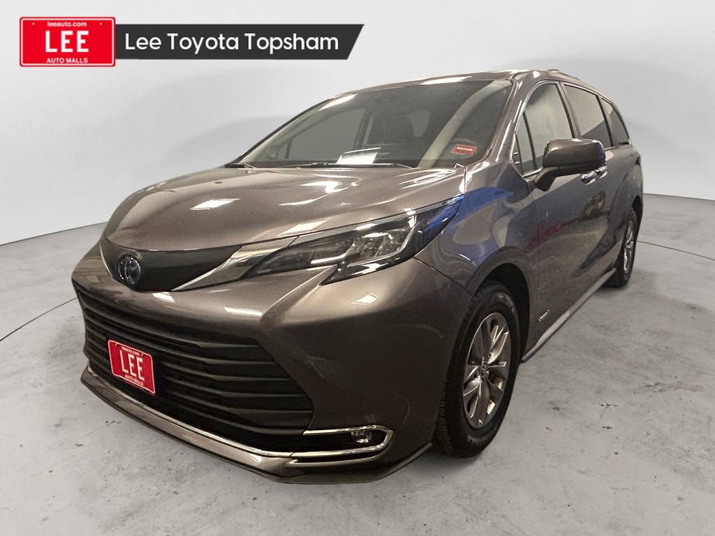 Used 2021 Toyota Sienna XLE w/ XLE Plus Package