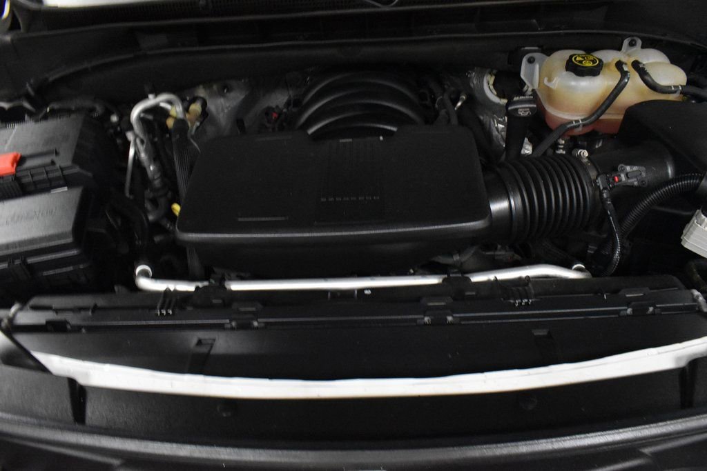 Used 2021 Cadillac Escalade Premium Luxury w/ LPO, Radiant Package image 10