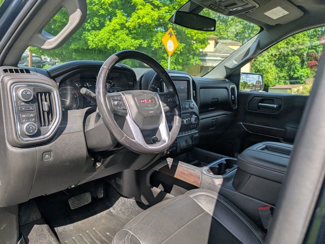 Used 2021 GMC Sierra 1500 SLT w/ SLT Premium Package AWD/4WD image 35