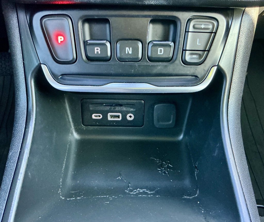 Used 2018 GMC Terrain SLT image 34