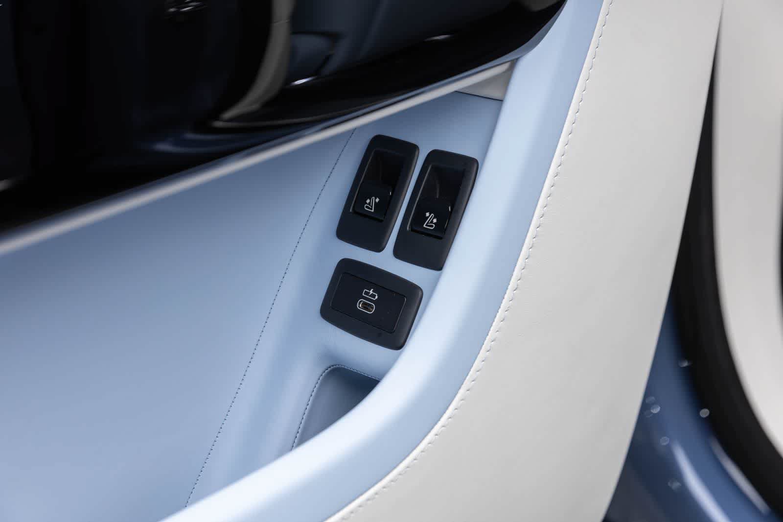 New 2027 Rolls-Royce Cullinan AWD/4WD image 65
