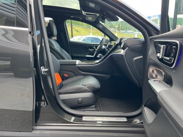 New 2025 Mercedes-Benz GLC 350e 4MATIC image 25