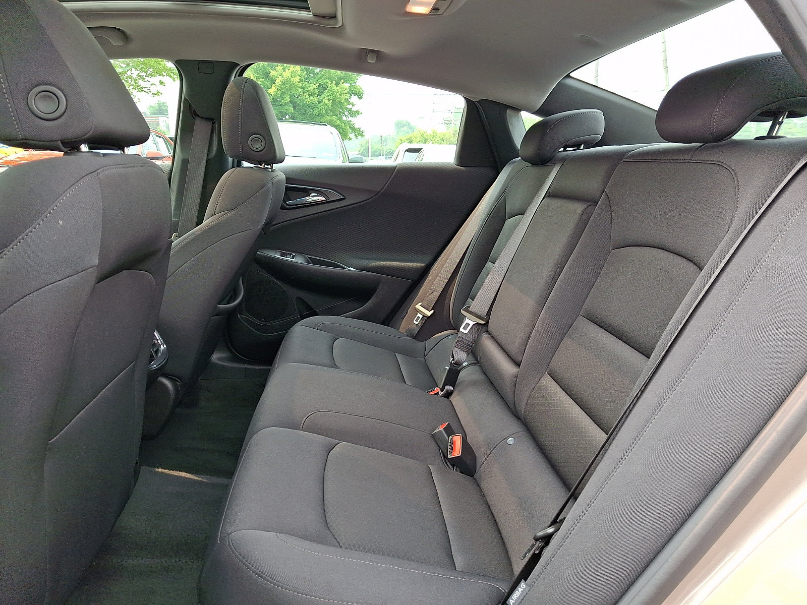 Used 2024 Chevrolet Malibu LT FWD image 10