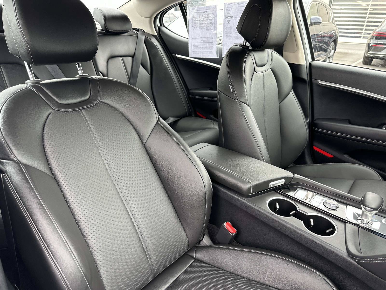 Used 2026 Genesis G70 2.5T RWD image 37