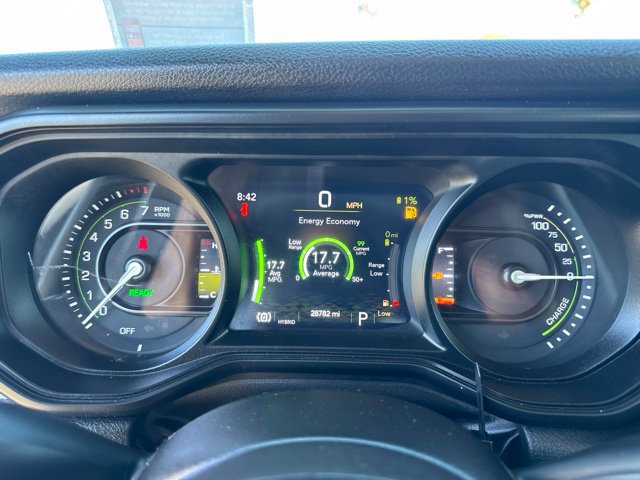 Used 2024 Jeep Wrangler Unlimited AWD/4WD image 19