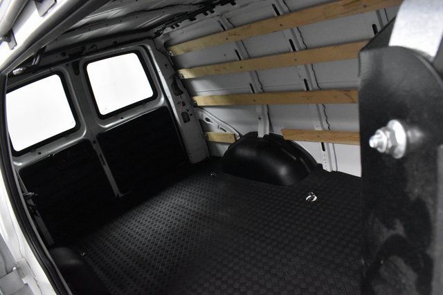 Used 2024 GMC Savana 2500 w/ Driver Convenience Package image 17