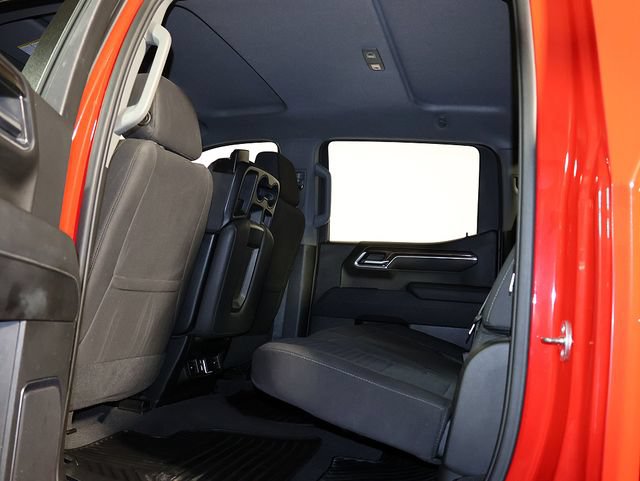 Used 2023 Chevrolet Silverado 1500 LT AWD/4WD image 15