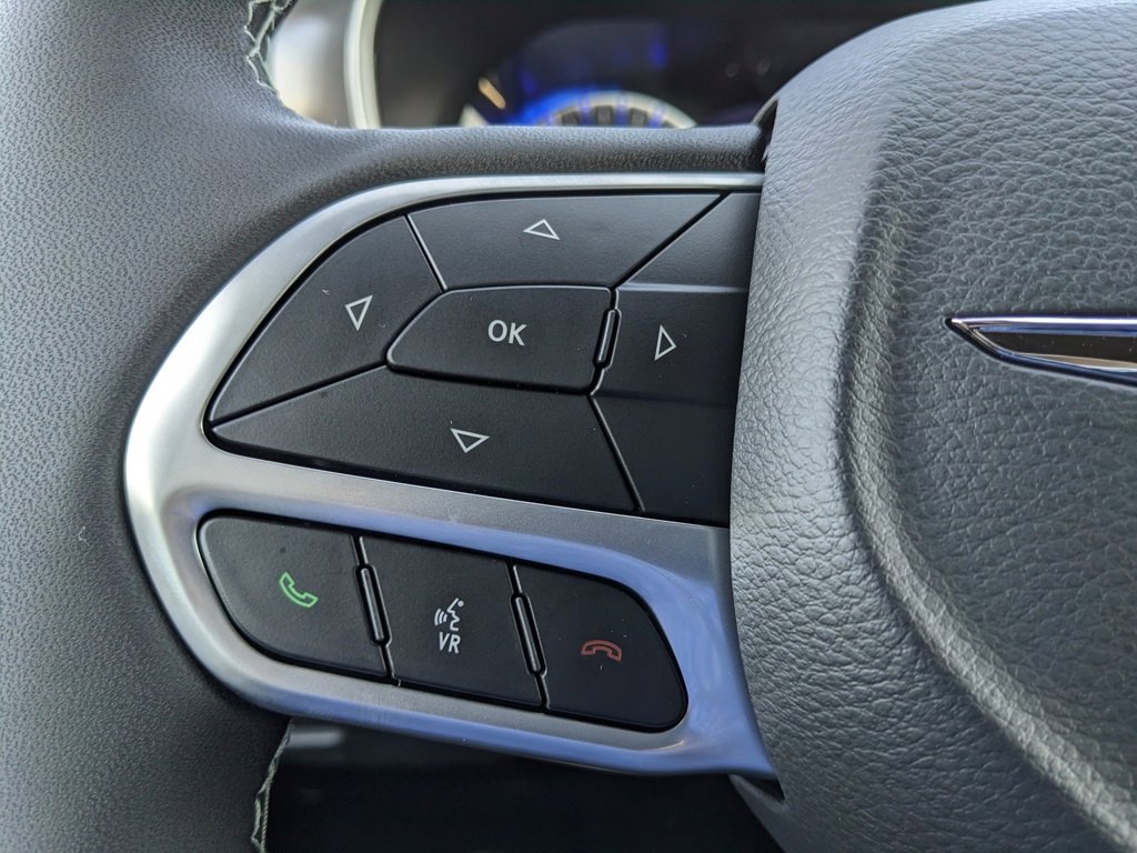 New 2026 Chrysler Voyager LX image 27