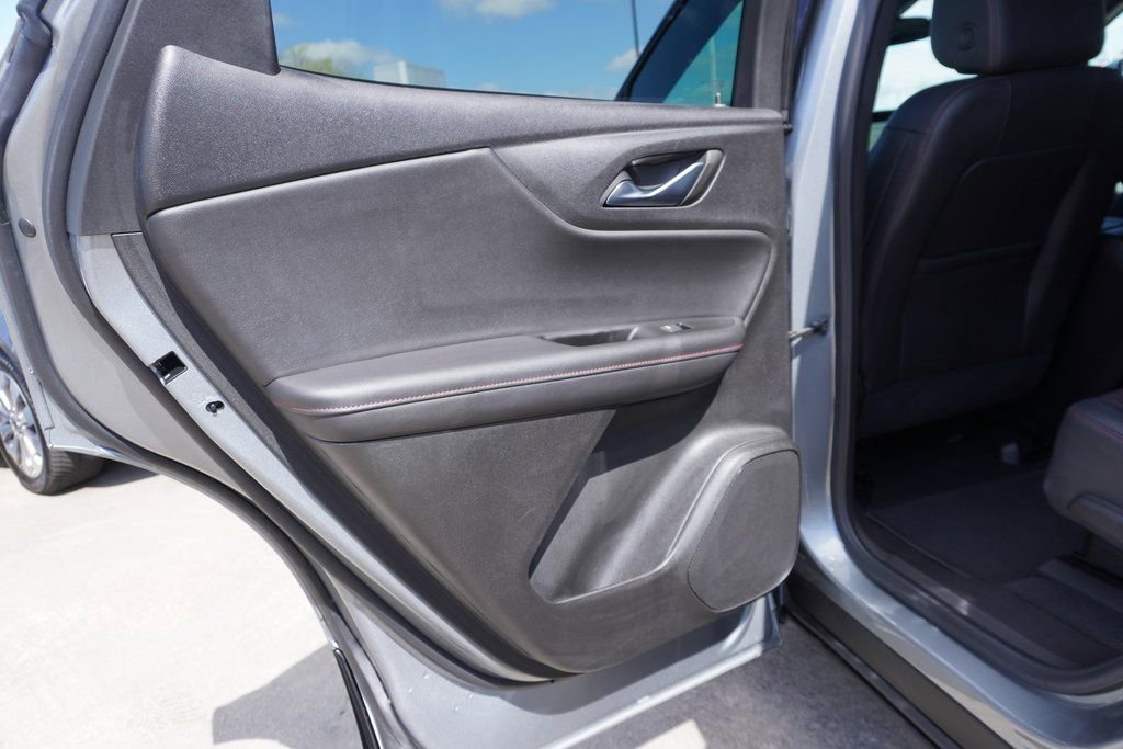 Used 2025 Chevrolet Blazer RS image 20