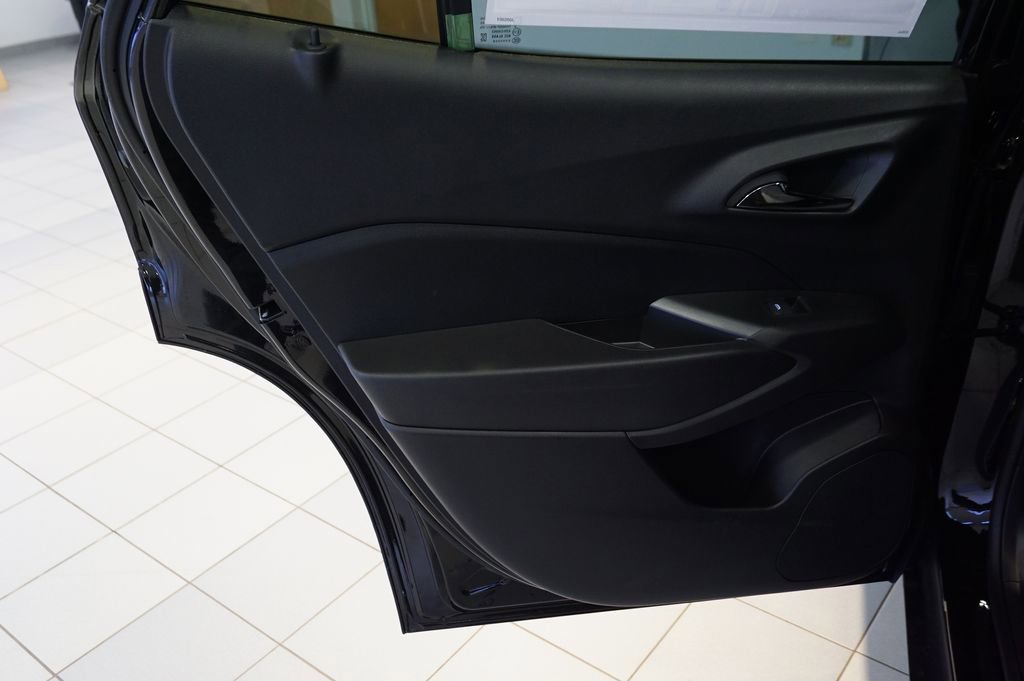 New 2026 Chevrolet Trax RS image 22