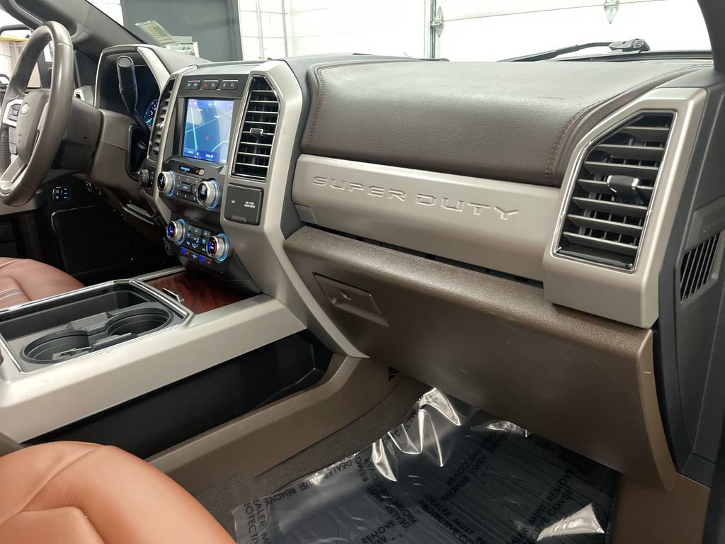 Used 2020 Ford F250 King Ranch w/ King Ranch Ultimate Package AWD/4WD image 24