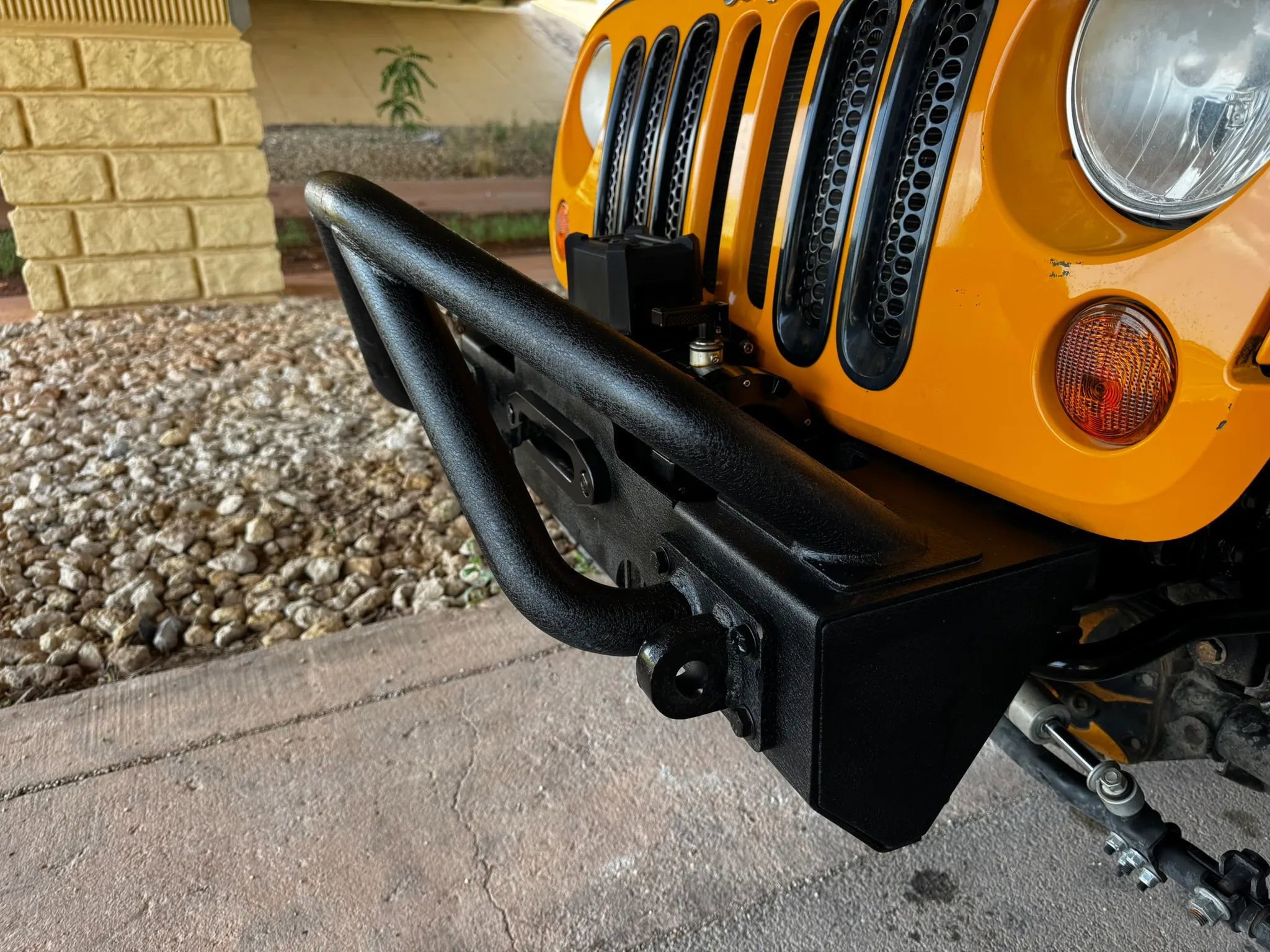 Used 2012 Jeep Wrangler Unlimited Rubicon w/ Dual Top Group image 10