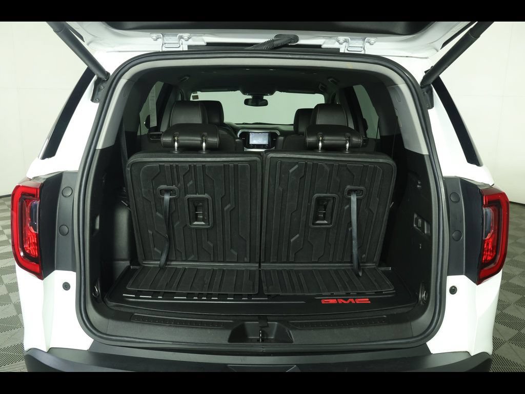 Certified 2023 GMC Acadia SLT w/ Elevation Edition FWD image 18