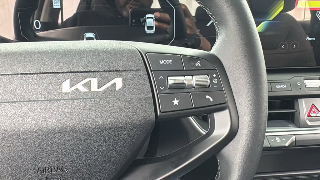 New 2025 Kia K4 EX image 20