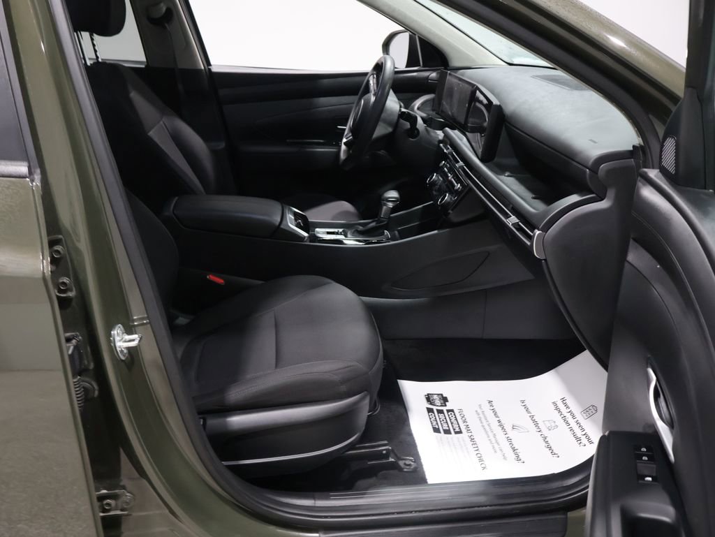 Used 2025 Hyundai Tucson SEL image 22