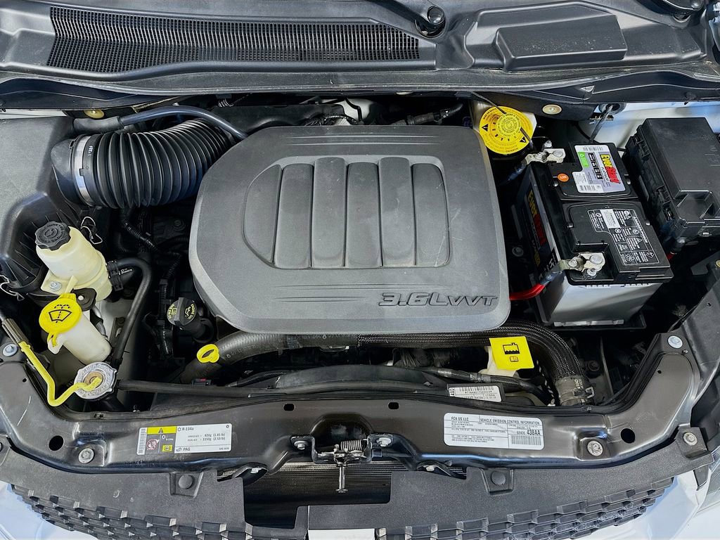 Used 2019 Dodge Grand Caravan GT image 33