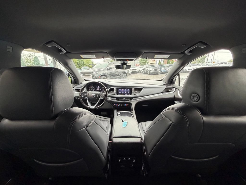 Used 2022 Buick Enclave Premium AWD/4WD image 20