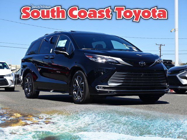 New 2026 Toyota Sienna Platinum AWD/4WD image 1