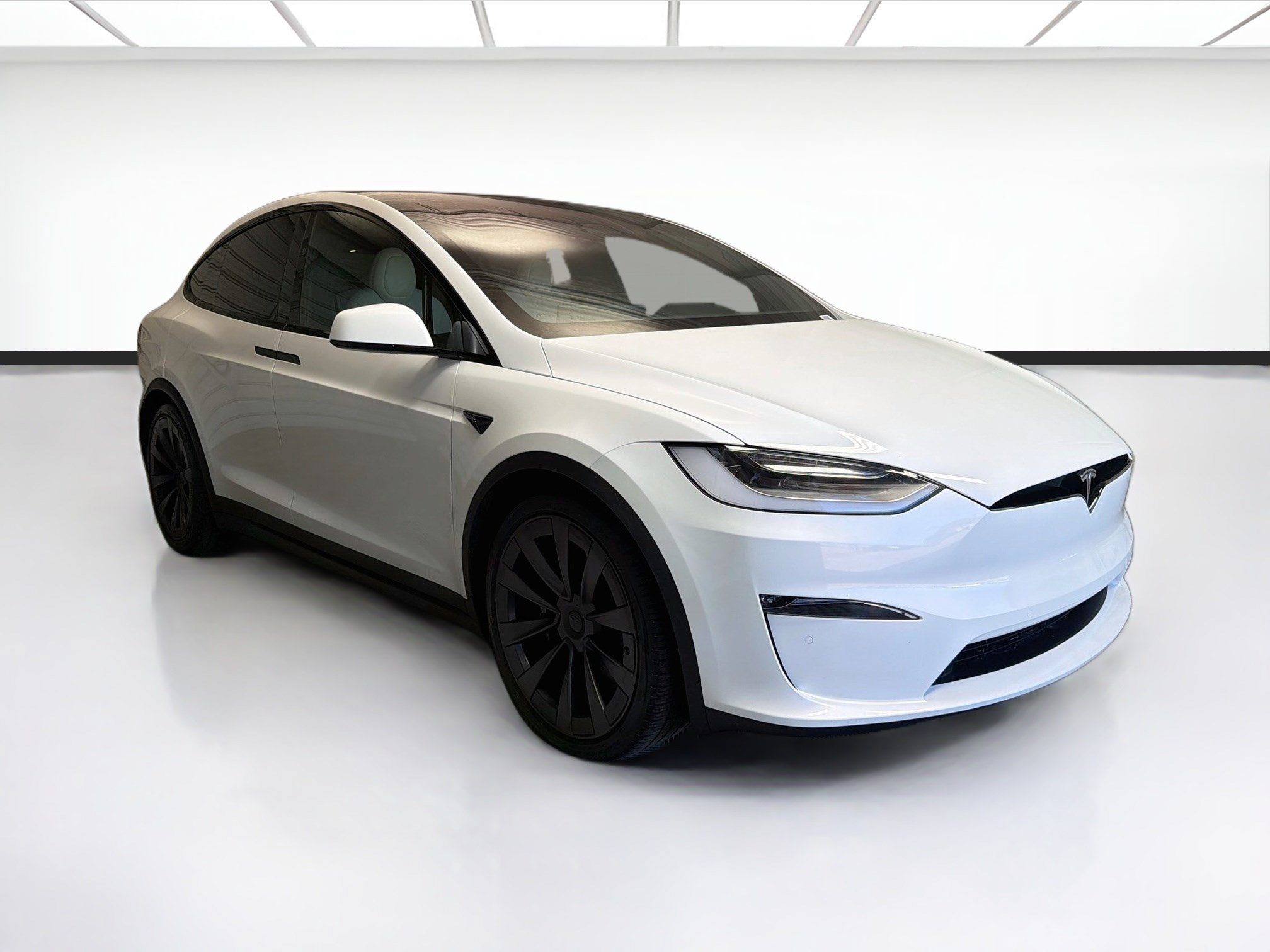Used 2022 Tesla Model X AWD/4WD image 3