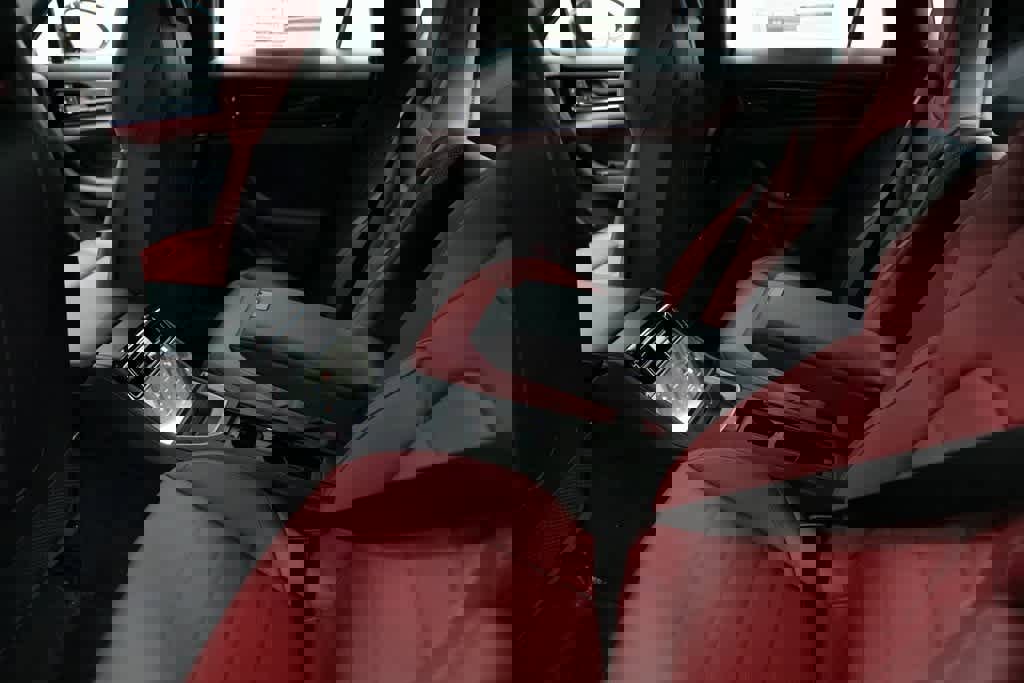 New 2025 Porsche Panamera 4 image 29