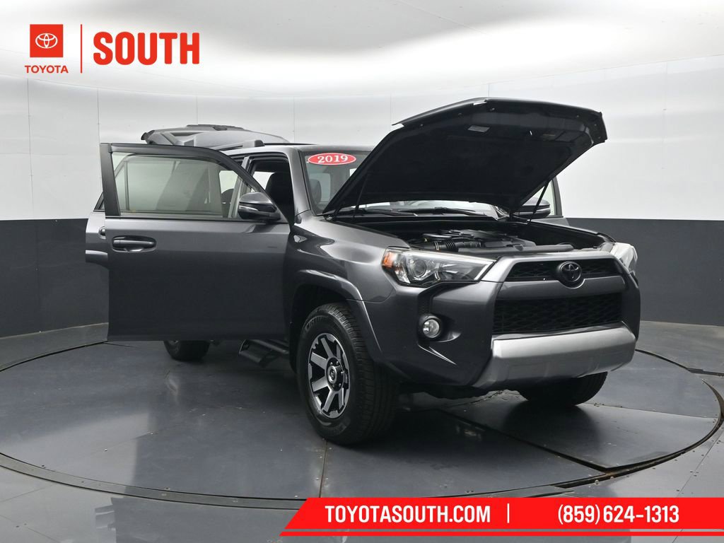 Used 2019 Toyota 4Runner TRD Off-Road Premium AWD/4WD image 57