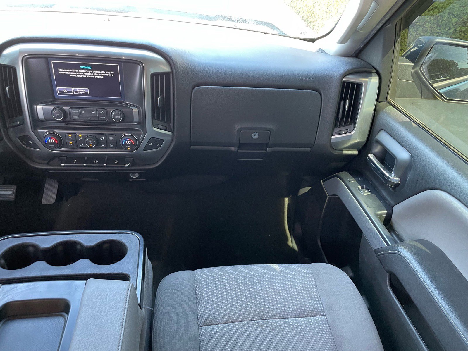 Used 2017 Chevrolet Silverado 1500 LT w/ All Star Edition AWD/4WD image 6