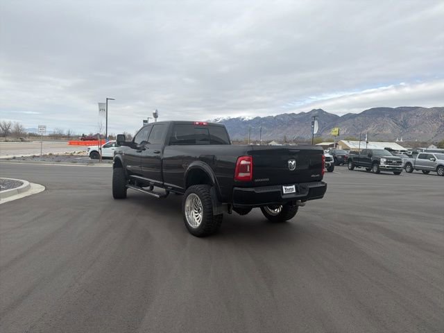 Used 2024 RAM 3500 Laramie AWD/4WD image 3