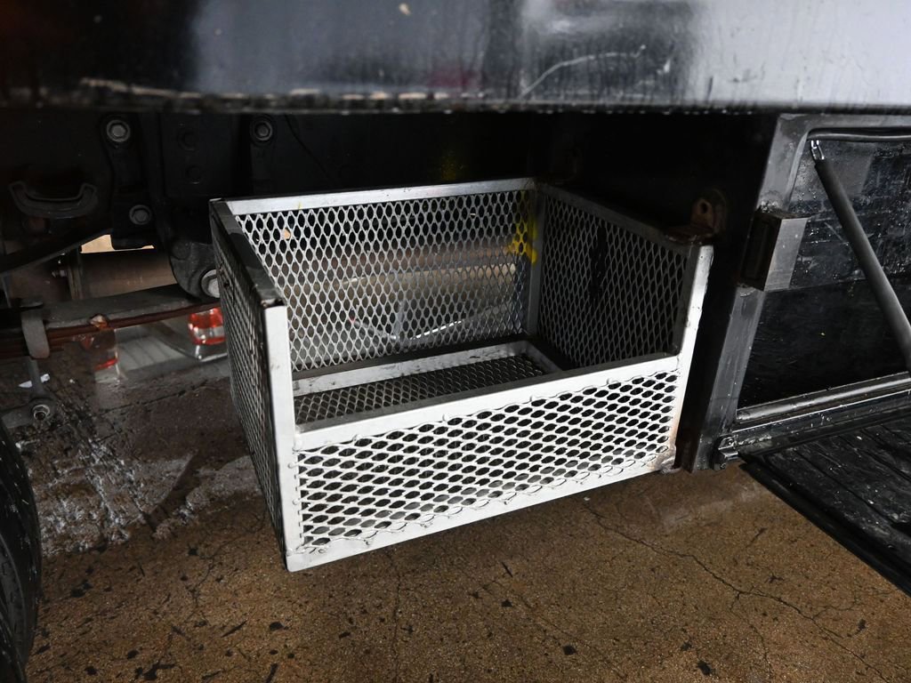 Certified 2023 Ford F450 XL w/ XL Chrome Package image 21