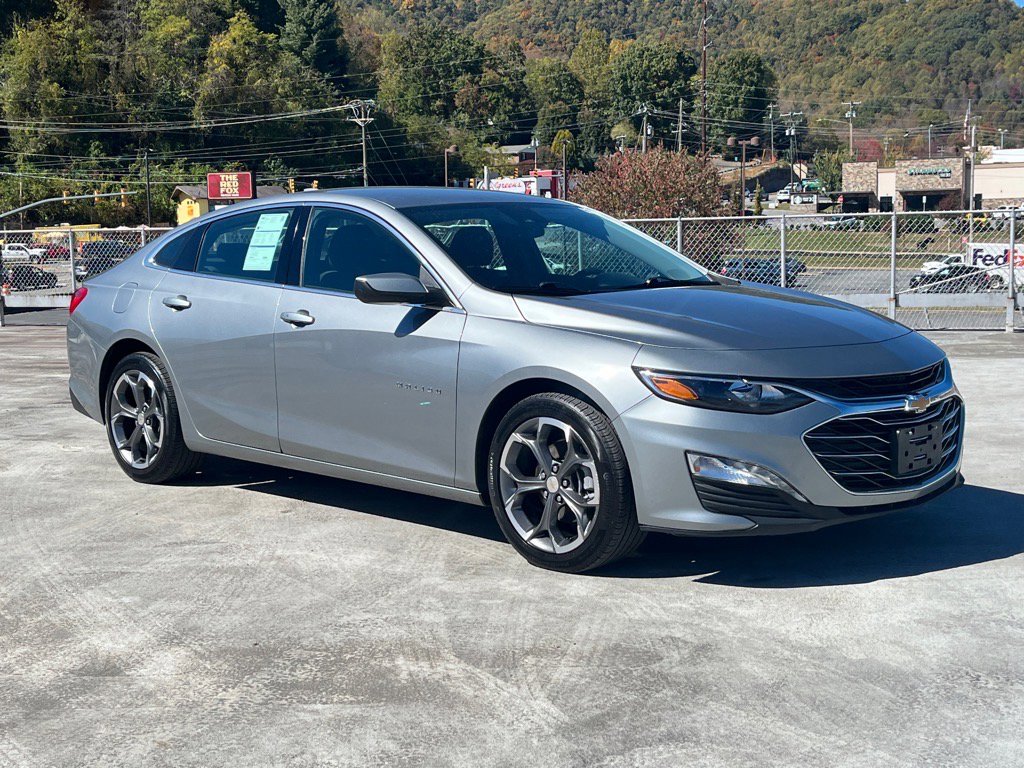 Used 2024 Chevrolet Malibu LT