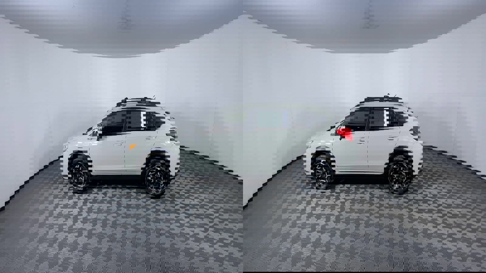 Used 2013 Subaru Crosstrek 2.0i Limited image 6