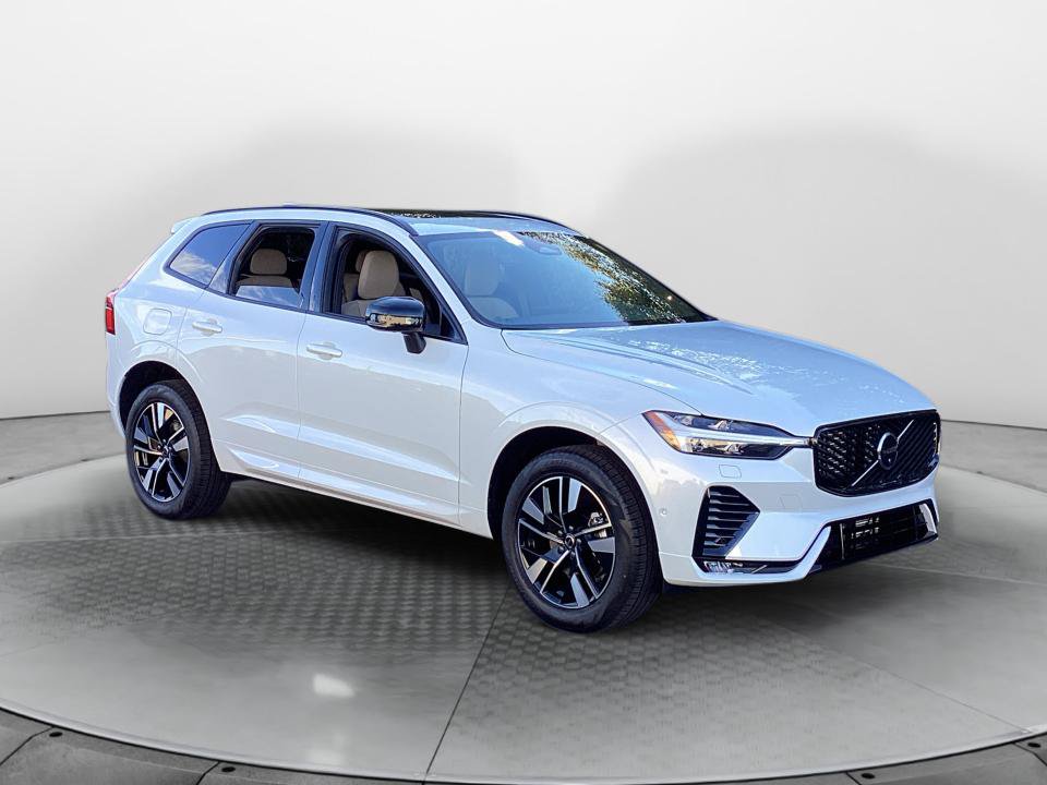 New 2027 Volvo XC60 B5 Plus AWD/4WD image 1