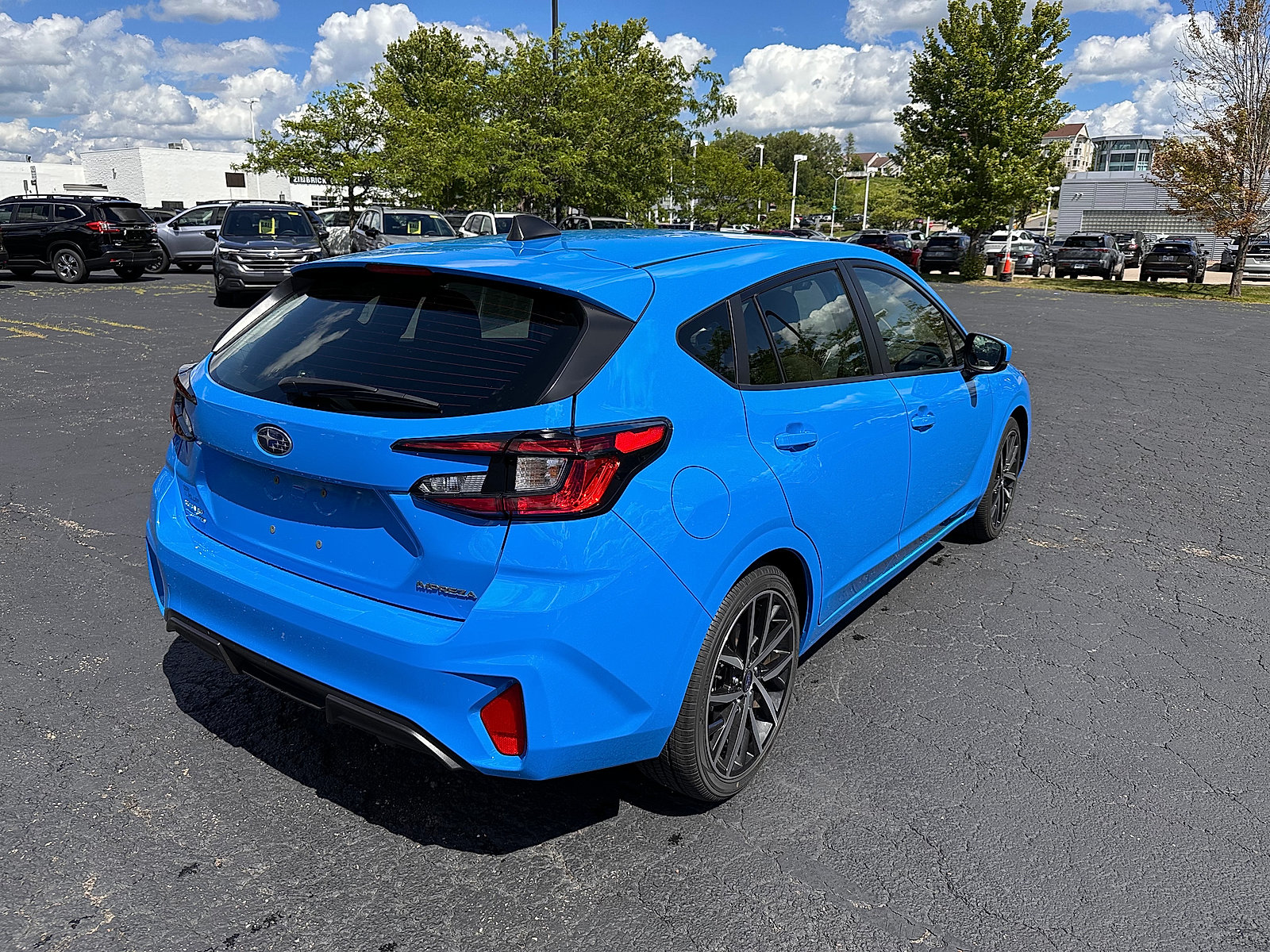 Certified 2025 Subaru Impreza 2.0i Sport AWD/4WD image 3