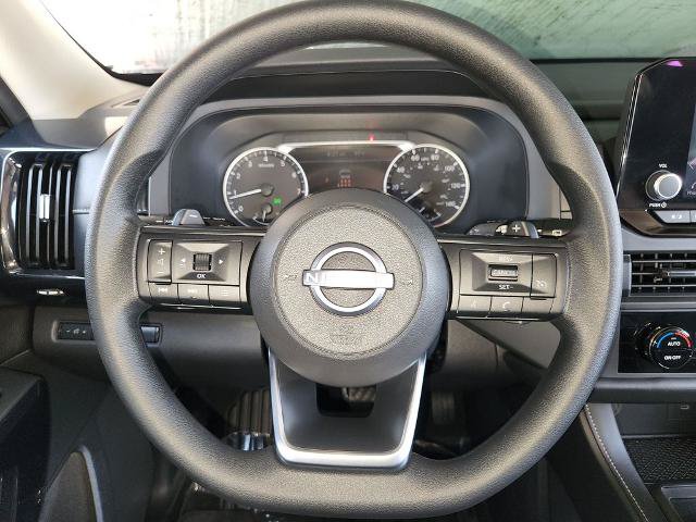 Certified 2025 Nissan Pathfinder S FWD image 24