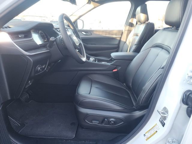 New 2025 Jeep Grand Cherokee Limited image 20