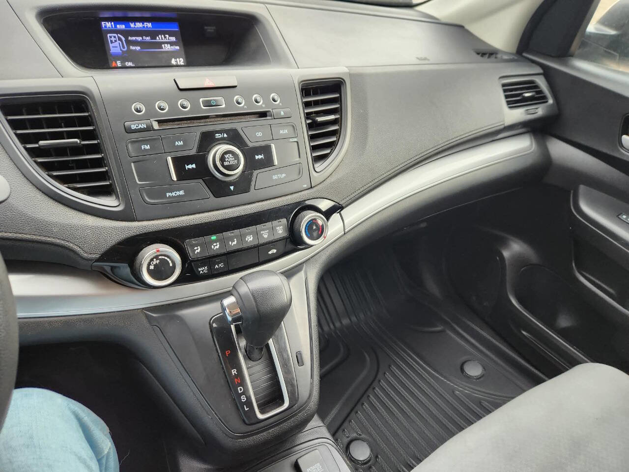 Used 2015 Honda CR-V LX image 24