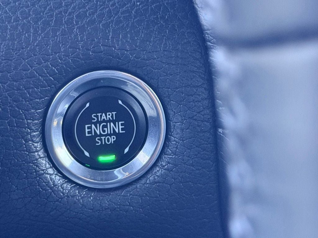 Used 2023 GMC Yukon Denali w/ Max Trailering Package AWD/4WD image 30