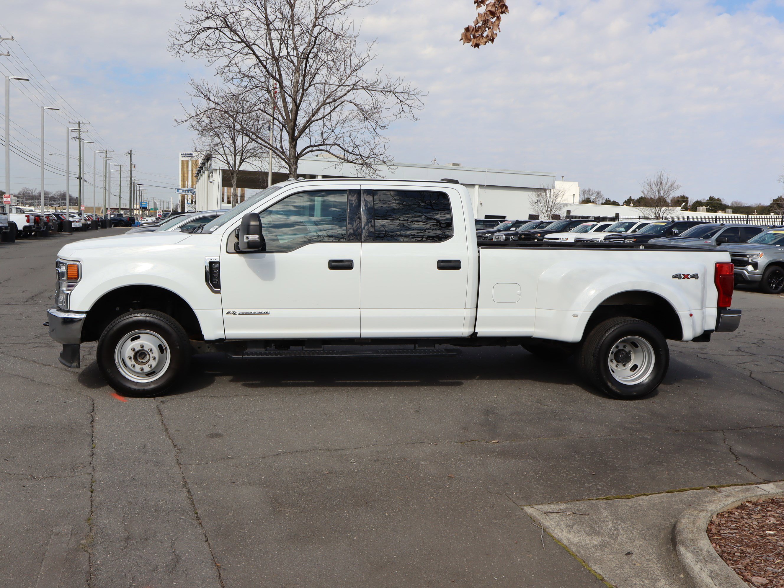 Used 2022 Ford F350 XLT image 7