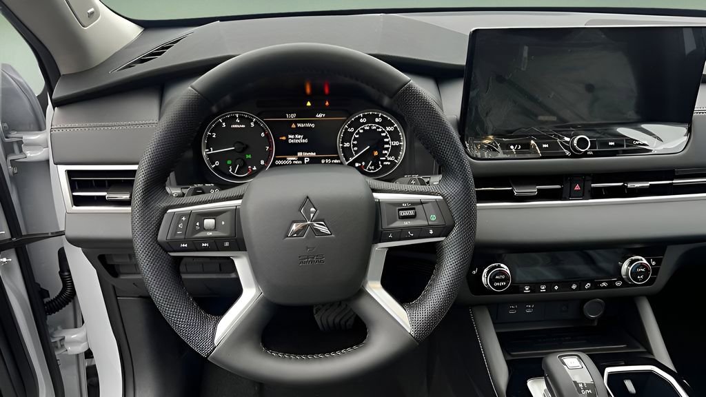 New 2025 Mitsubishi Outlander Trail Edition AWD/4WD image 12