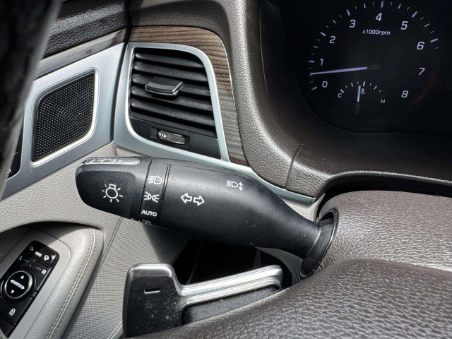 Used 2019 Genesis G80 3.8 image 25