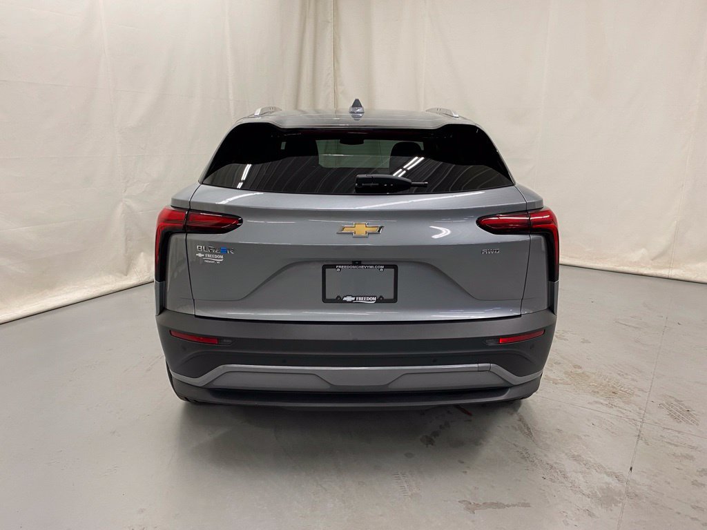 Used 2024 Chevrolet Blazer EV LT AWD/4WD image 7