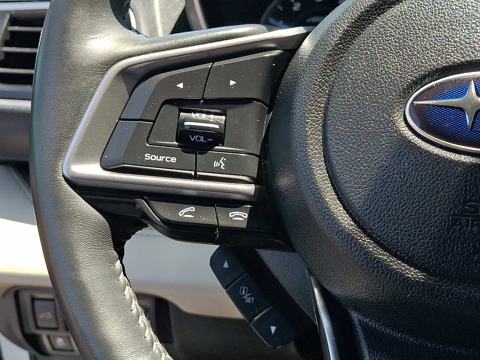 Used 2020 Subaru Ascent Touring w/ Popular Package #3 AWD/4WD image 22
